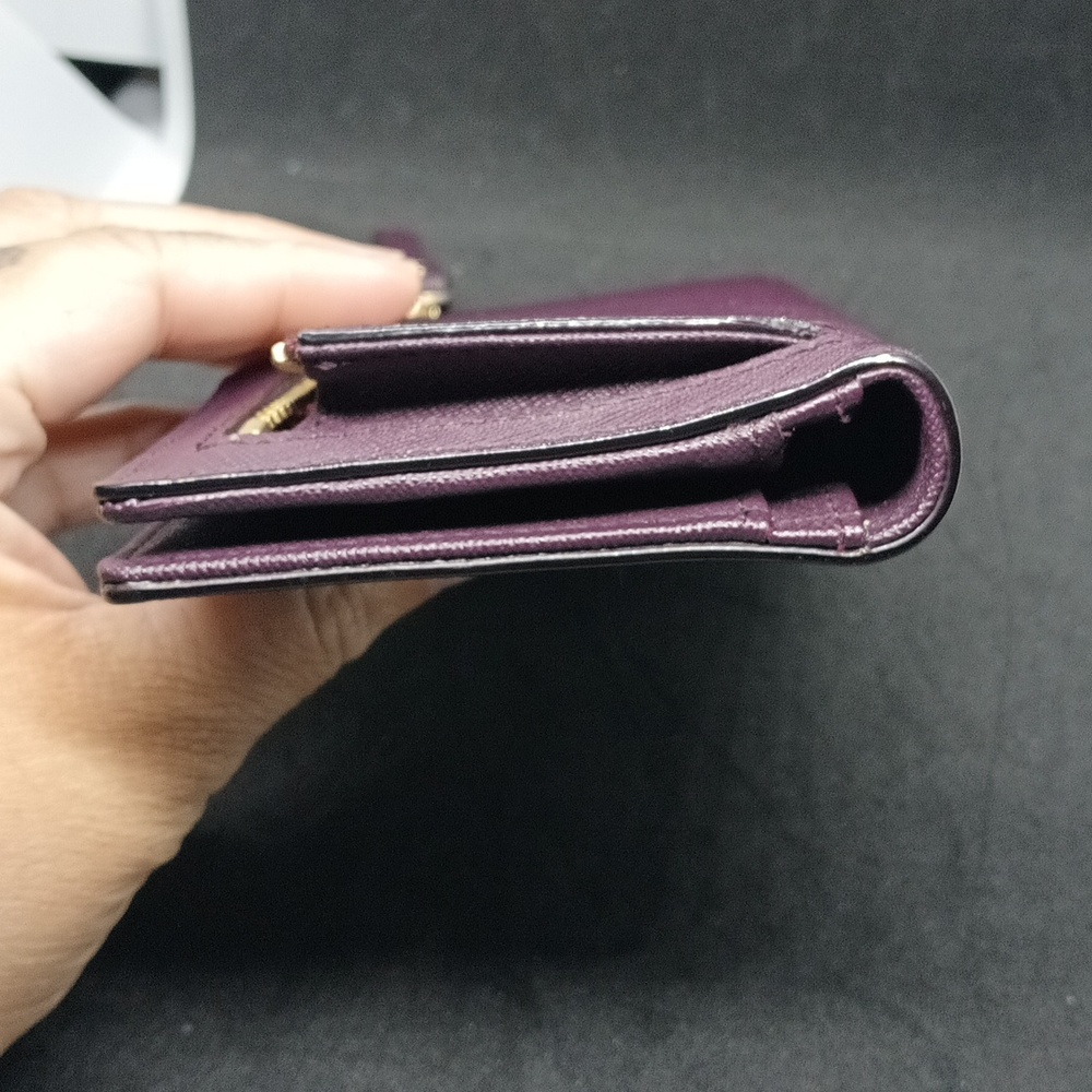 Kate Spade Wallet - Picture 6 of 8